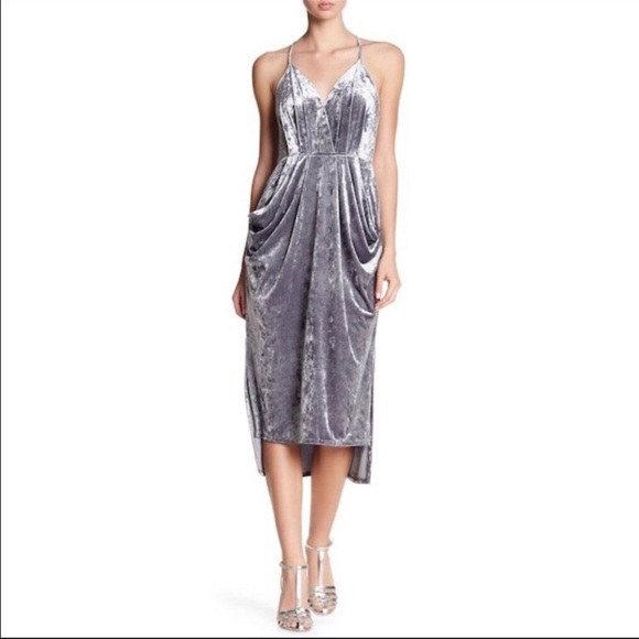 🖤 BCBGeneration Crushed Velvet Midi Dress!!! - Picture 4 of 9